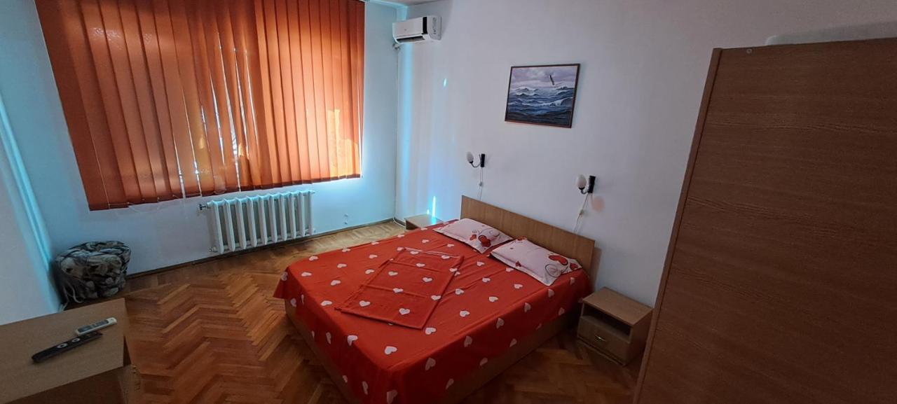 Apartament Grigore Etaj 2 Mangalia Kültér fotó