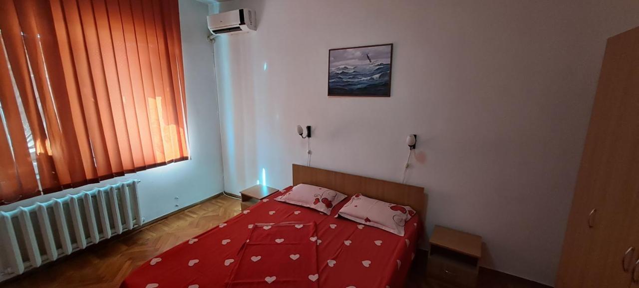 Apartament Grigore Etaj 2 Mangalia Kültér fotó